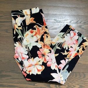 Zara Basic floral pants